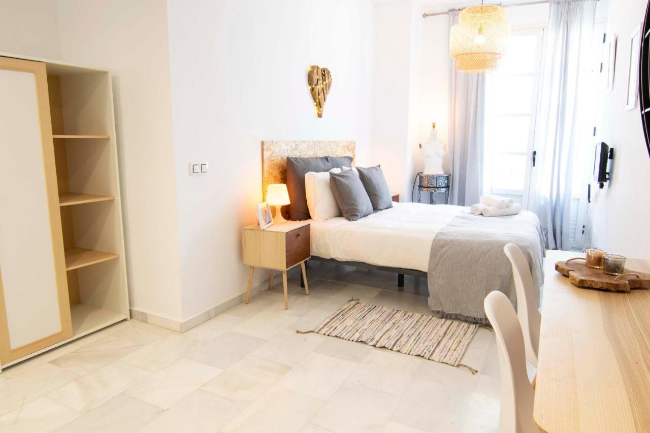 P&P Apartaments Pena Malaga Zewnętrze zdjęcie